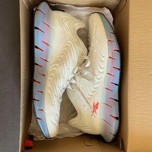 Reebok Zig Kinetica Version 1 - Size 12 Mens